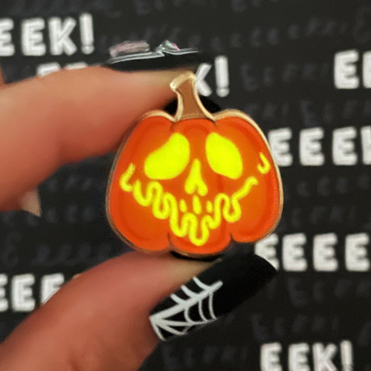 Poisoned Pumpkin Enamel Pin (Fandom Pumpkin Patch Series)