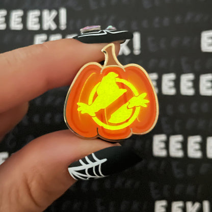 Busted Pumpkin Enamel Pin (Fandom Pumpkin Patch Series)